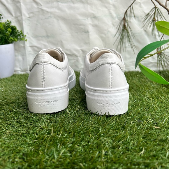VAGABOND
ZOE PLATFORM SNEAKERS size 40 US 10 NEW
$140
White leather - Picture 8 of 17